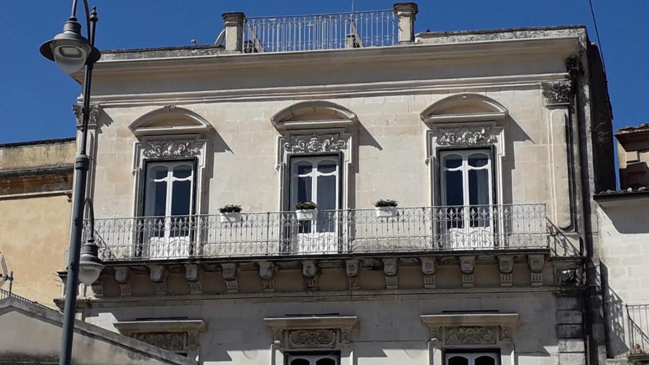 Il Terrazzino Sui Tetti Modica Exterior foto